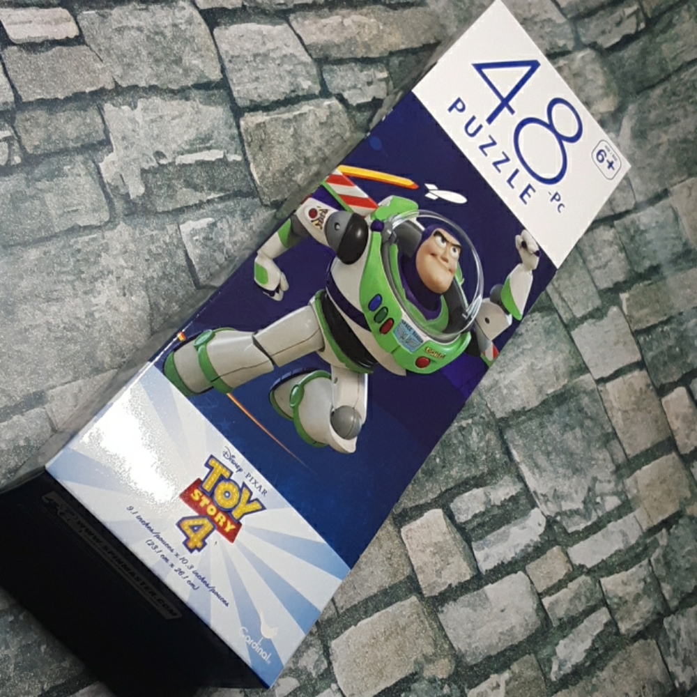 Toy Story 4 BUZZ LIGHTYEAR Puzzle Brand New Disney